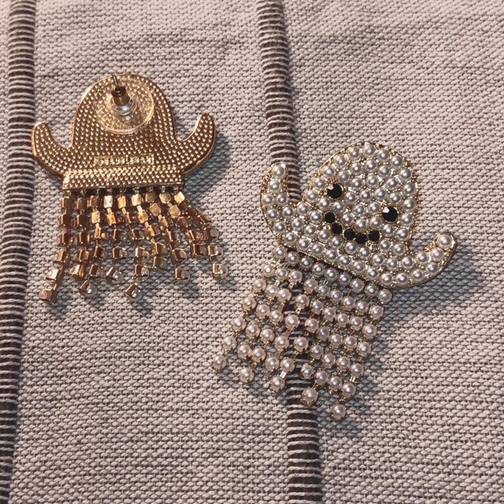 *GIFTED* NWOT BAUBLEBAR FLOATING GHOST POST EARRINGS ADORNED W/ FAUXPEARL